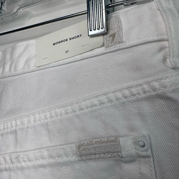7 for All Mankind Monroe Distressed Cutoff White Denim Shorts Size 27 NWTs - Picture 6 of 8